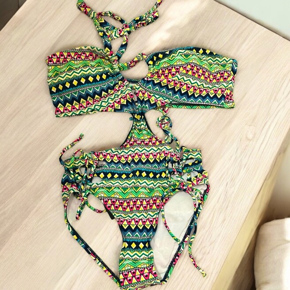 Low Cut One Piece Bathing Suit - Picture 3 of 5